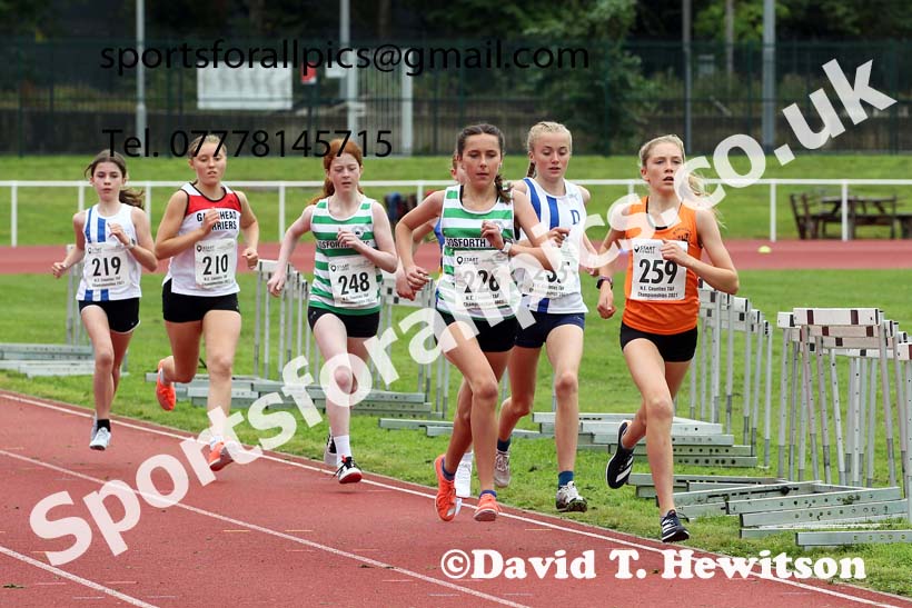 Women and Girls 3000 metres, 2021 North Eastern Track and Field Champs., Middesbrough. Photo: David T. Hewitson/Sports for All Pics